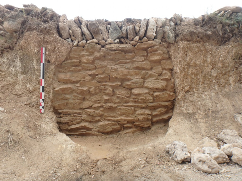 Tasques de consolidació al jaciment del Mas Cap de Ferro. Foto: ICAC