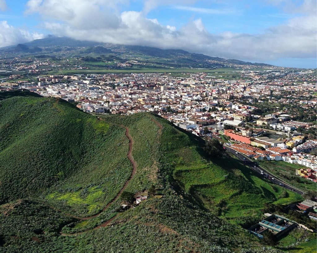 View of San Cristóbal de La Laguna from a historical beacon station.